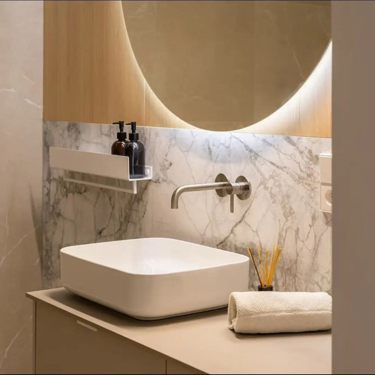 شلف آتاژور جای حوله فلزی حمام و سرویس بهداشتی