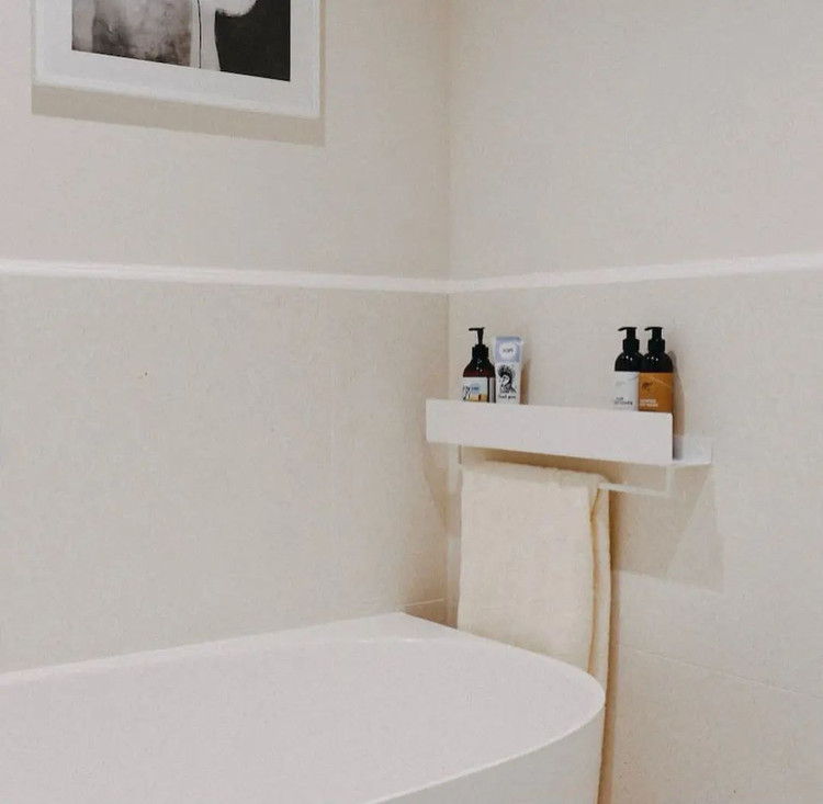 شلف آتاژور جای حوله فلزی حمام و سرویس بهداشتی