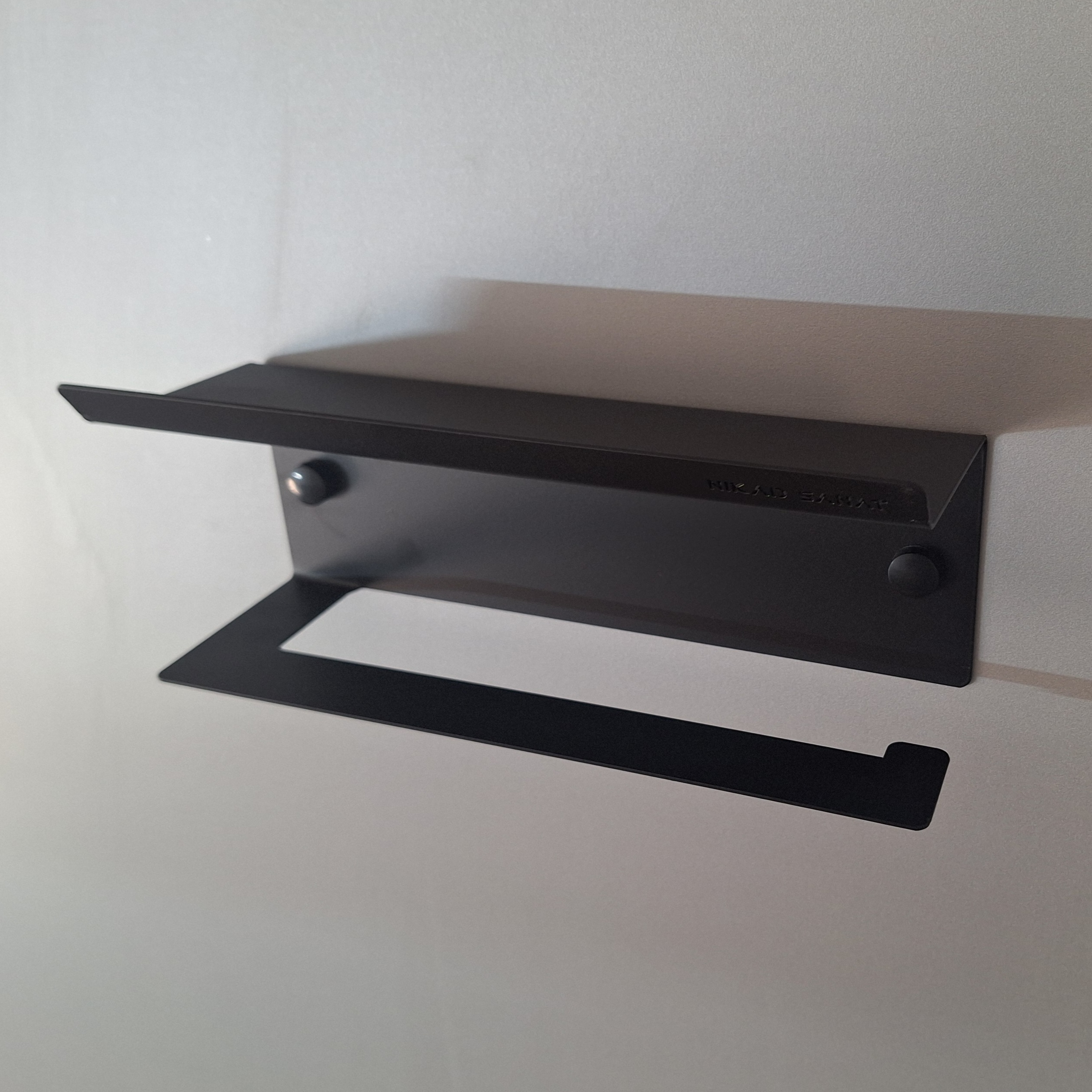 جای رول دستمال حوله ای آشپزخانه و سرویس بهداشتی